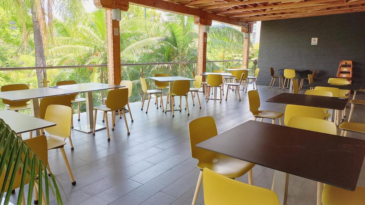 Holiday Inn Express & Suites Cuernavaca By Ihg Exterior foto