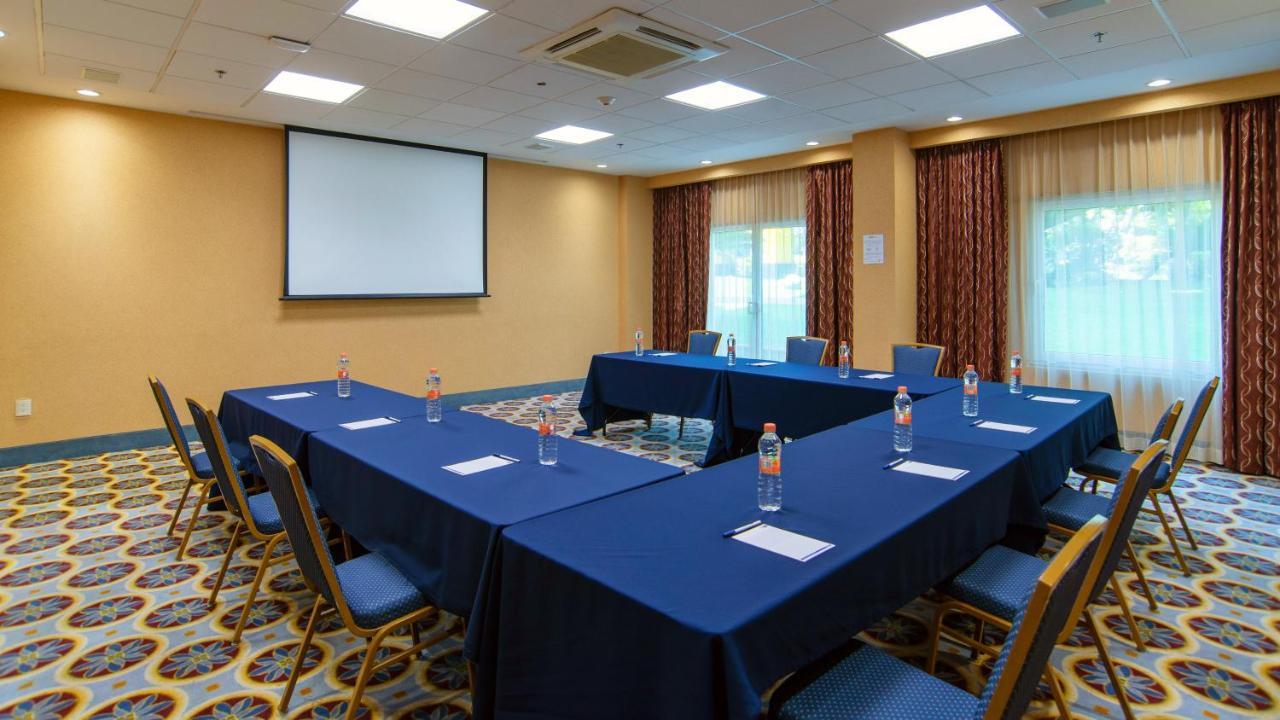Holiday Inn Express & Suites Cuernavaca By Ihg Exterior foto
